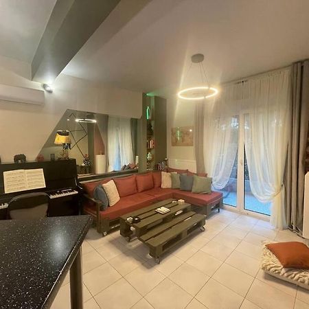 Seaside Apartment Афины Экстерьер фото